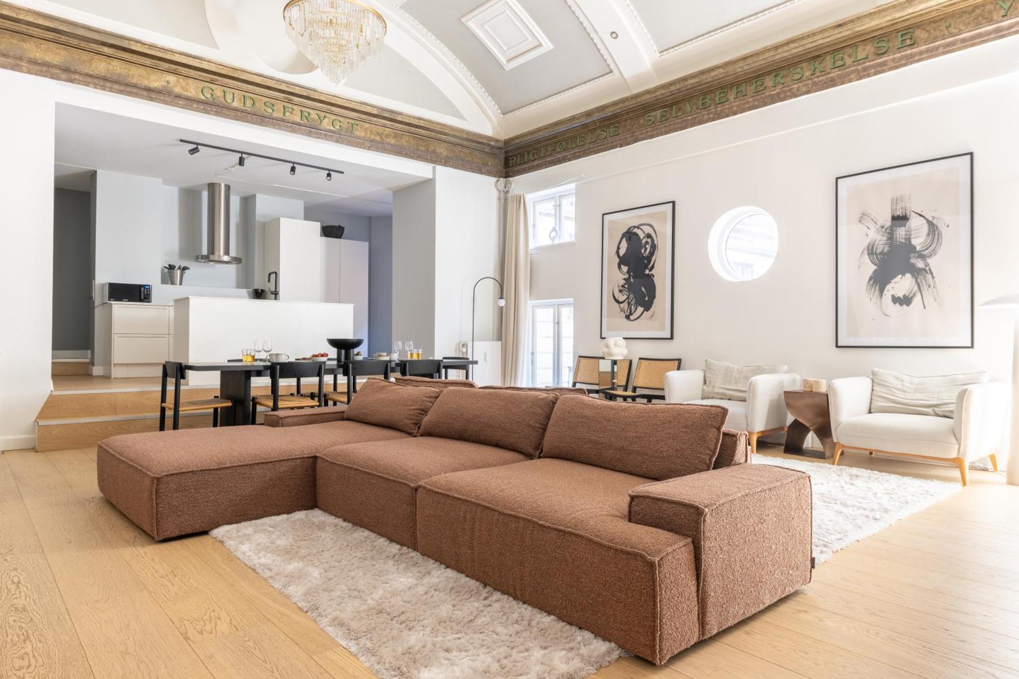 Unique 3 Bedroom Apartment In Vibrant Frederiksberg Kopenhagen Buitenkant foto