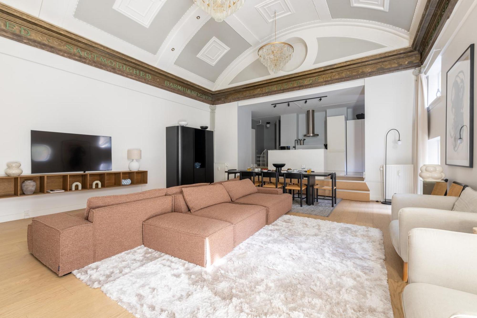 Unique 3 Bedroom Apartment In Vibrant Frederiksberg Kopenhagen Buitenkant foto