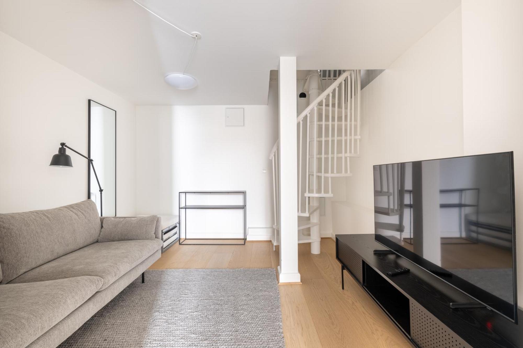 Unique 3 Bedroom Apartment In Vibrant Frederiksberg Kopenhagen Buitenkant foto